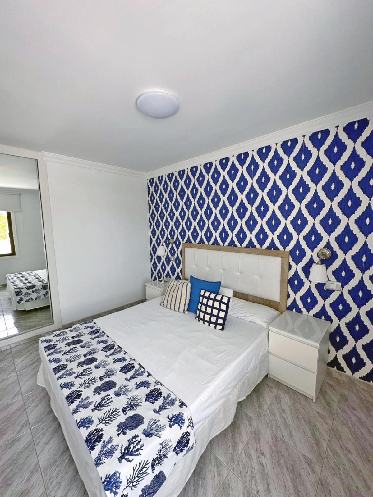 Apartamentos Portonovo Пуерто Рико Екстериор снимка