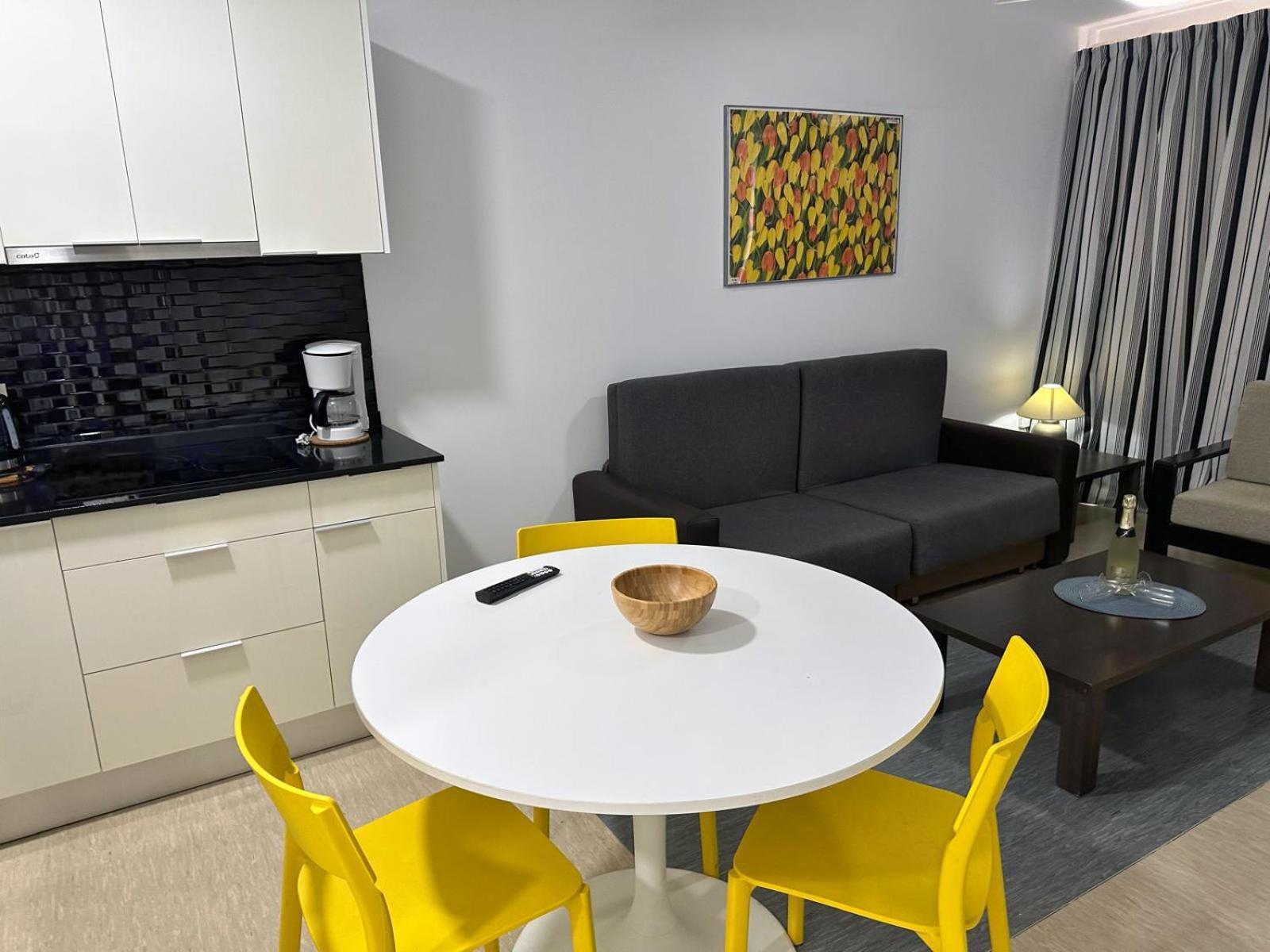 Apartamentos Portonovo Пуерто Рико Екстериор снимка